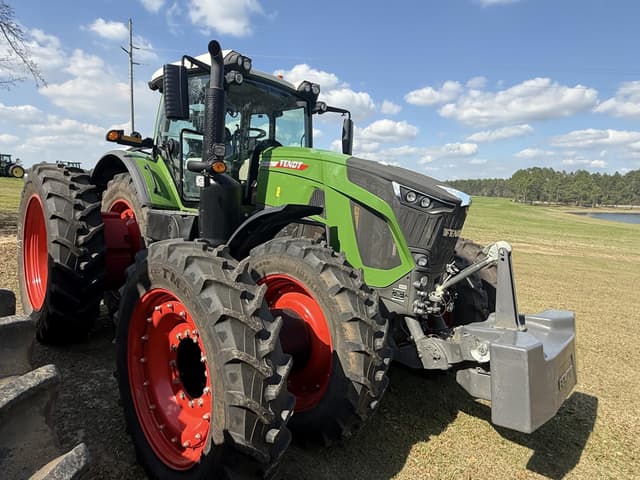 Image of Fendt 933 Vario equipment image 1
