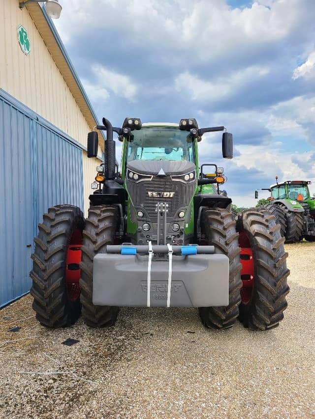 Image of Fendt 933 Vario equipment image 4