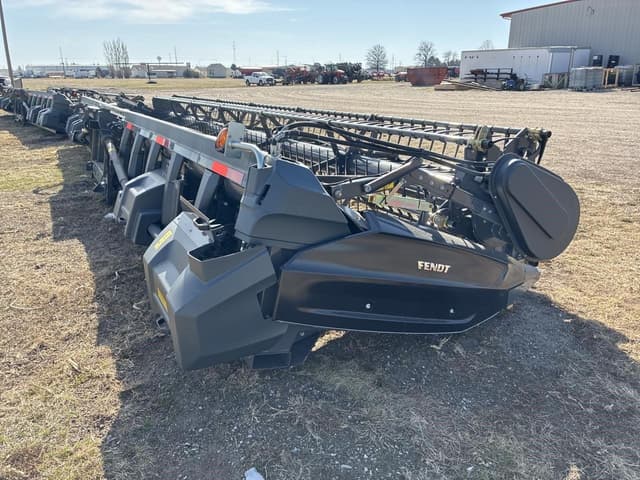 Image of Fendt 9335 equipment image 4