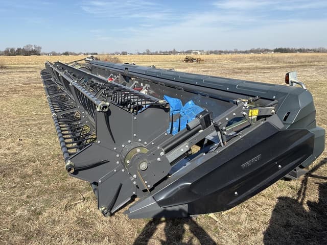 Image of Fendt 9335 equipment image 2