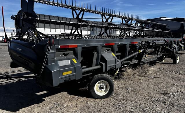 Image of Fendt 9335 equipment image 4