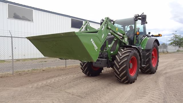 Image of Fendt 516 Vario equipment image 1