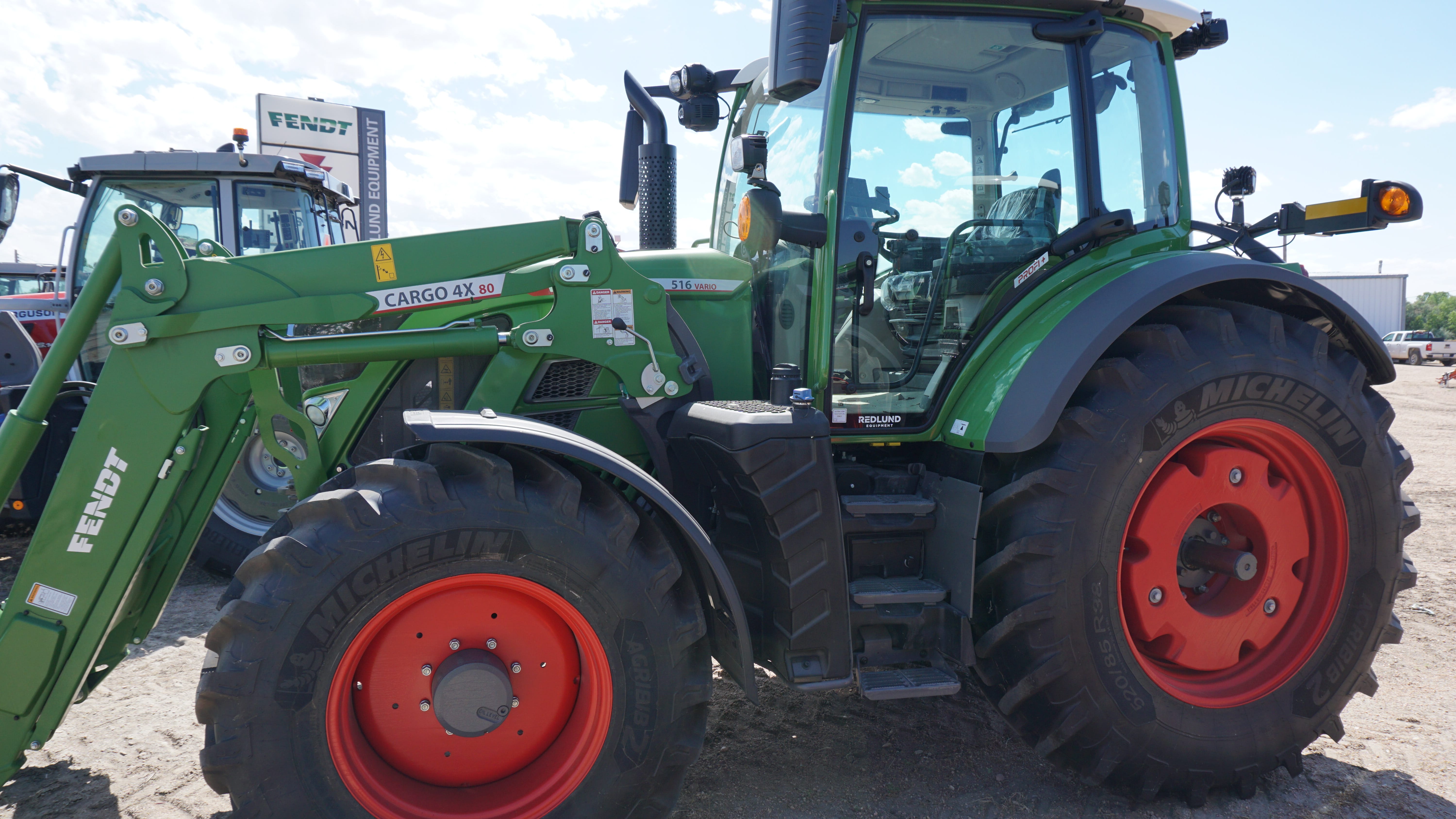 2024 Fendt 516 Vario Equipment Image0