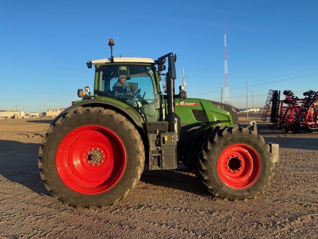 2024 Fendt 728 Vario Equipment Image0