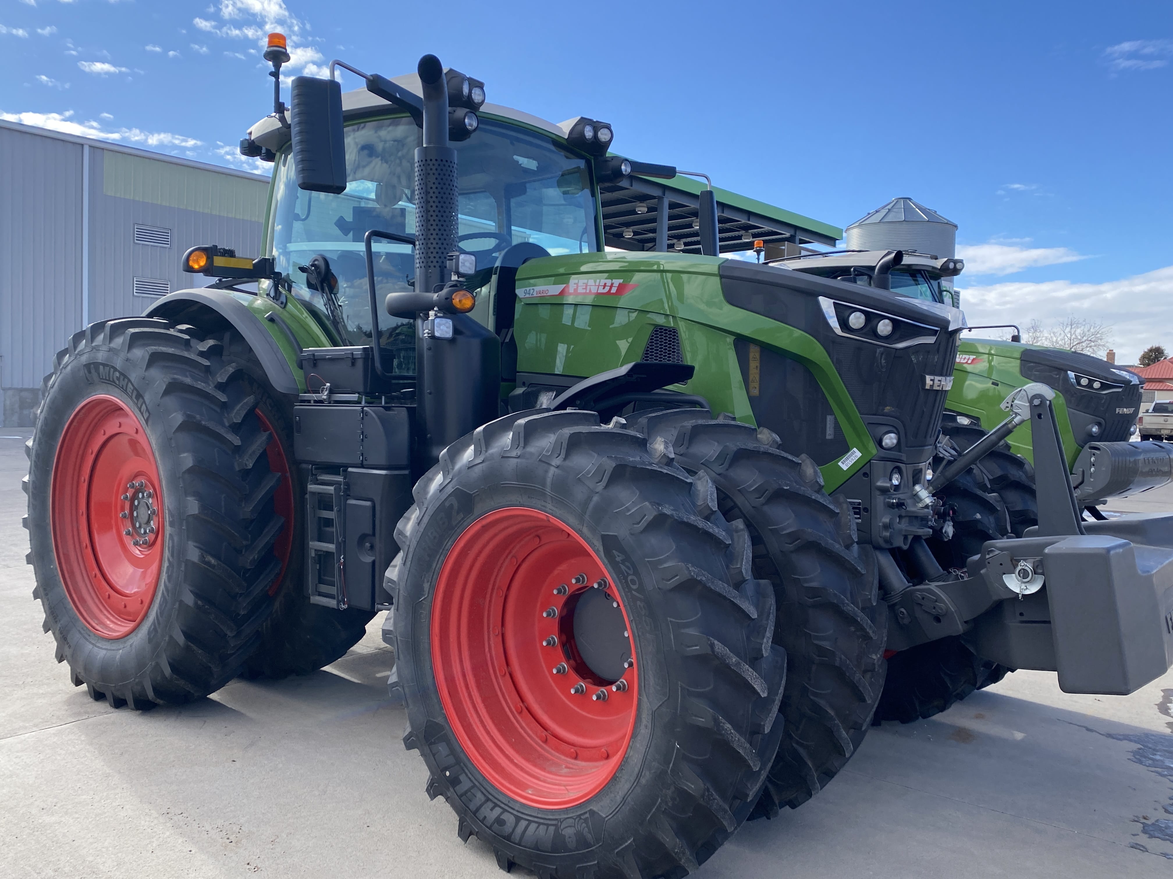 2024 Fendt 942 Vario Equipment Image0
