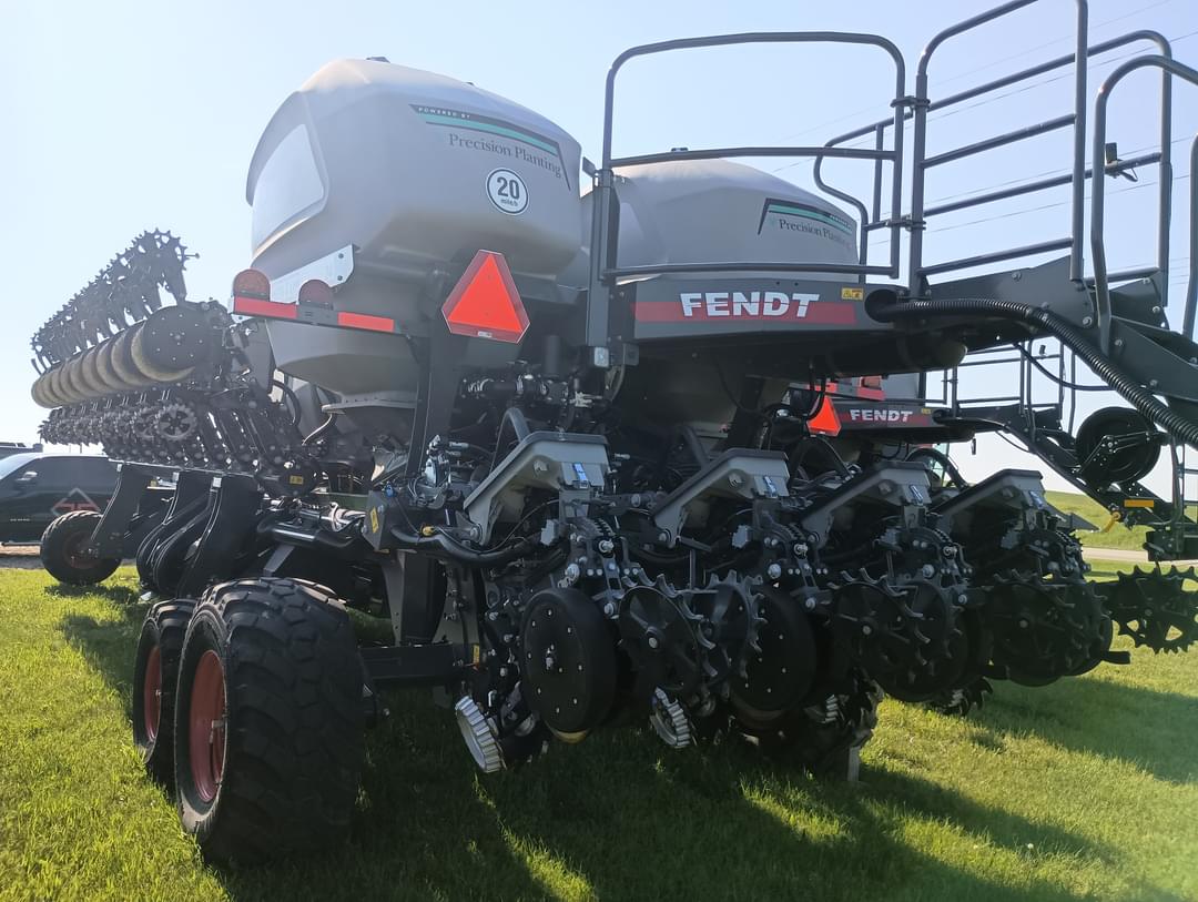 Image of Fendt Momentum 24 Primary image
