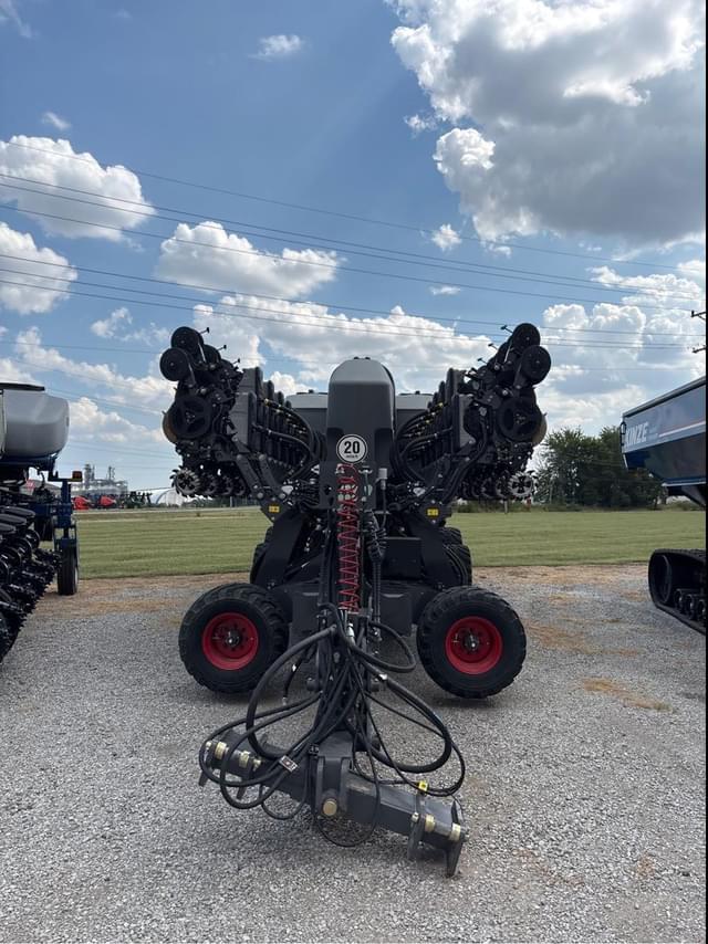 Image of Fendt Momentum 31 equipment image 3