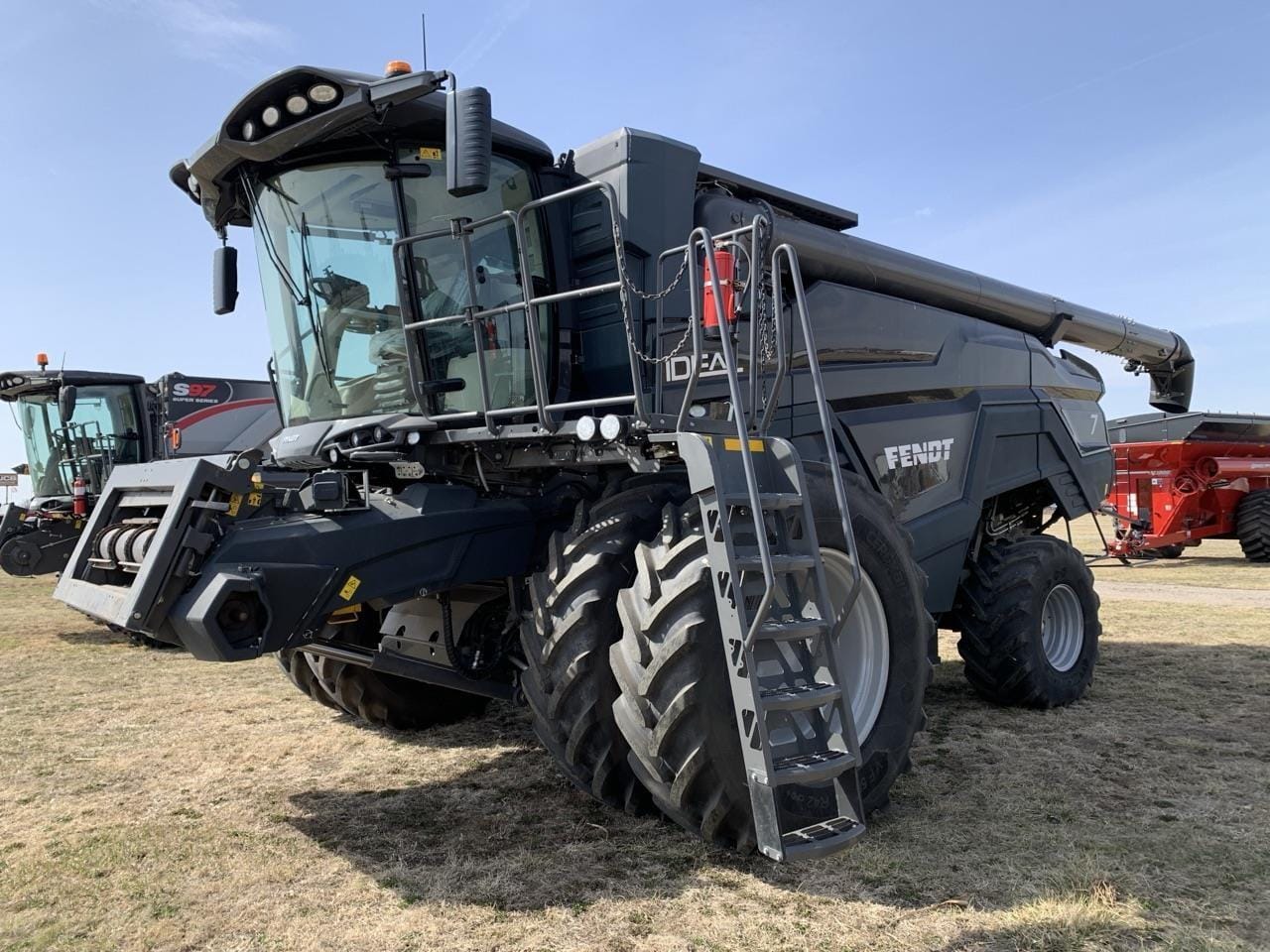 2024 Fendt IDEAL 7 Equipment Image0