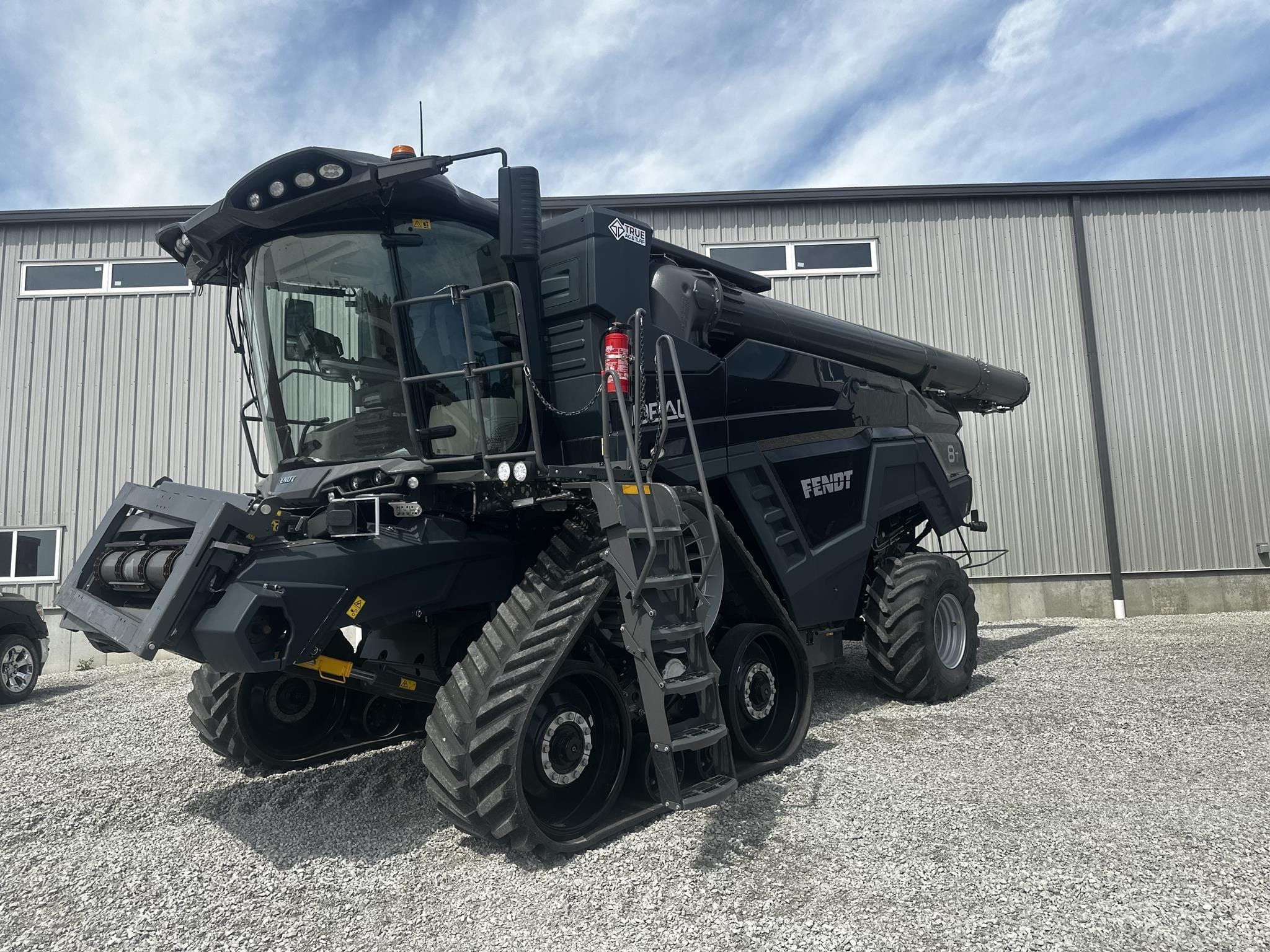 2024 Fendt IDEAL 8T Equipment Image0