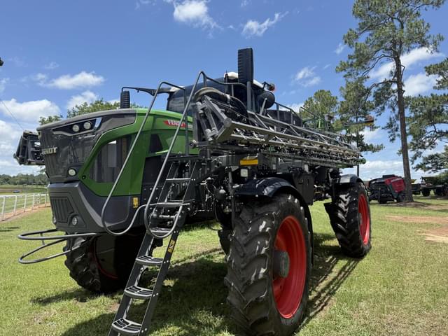 Image of Fendt RoGator 932 equipment image 1