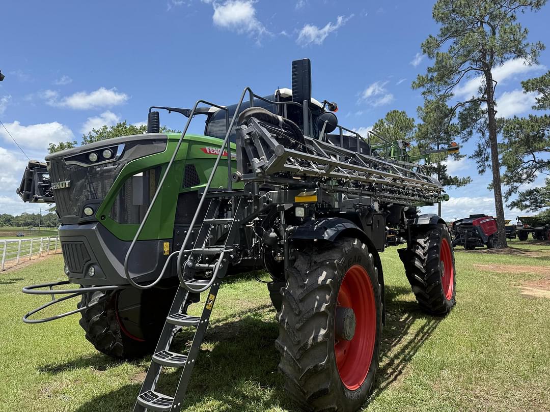 Image of Fendt RoGator 932 Primary image