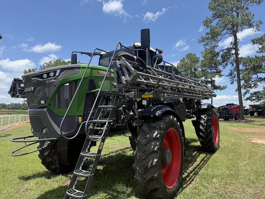 Image of Fendt RoGator 932 Primary image
