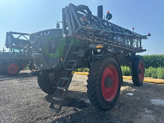 Image of Fendt RoGator 932 equipment image 1