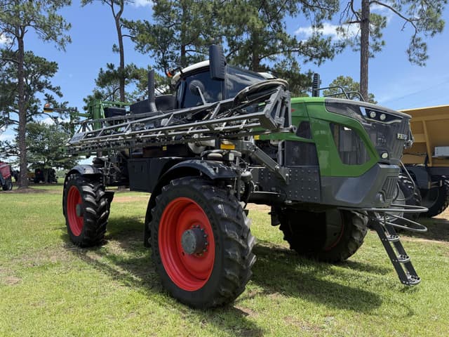 Image of Fendt RoGator 932 equipment image 1