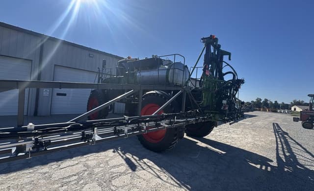 Image of Fendt RoGator 934H equipment image 2