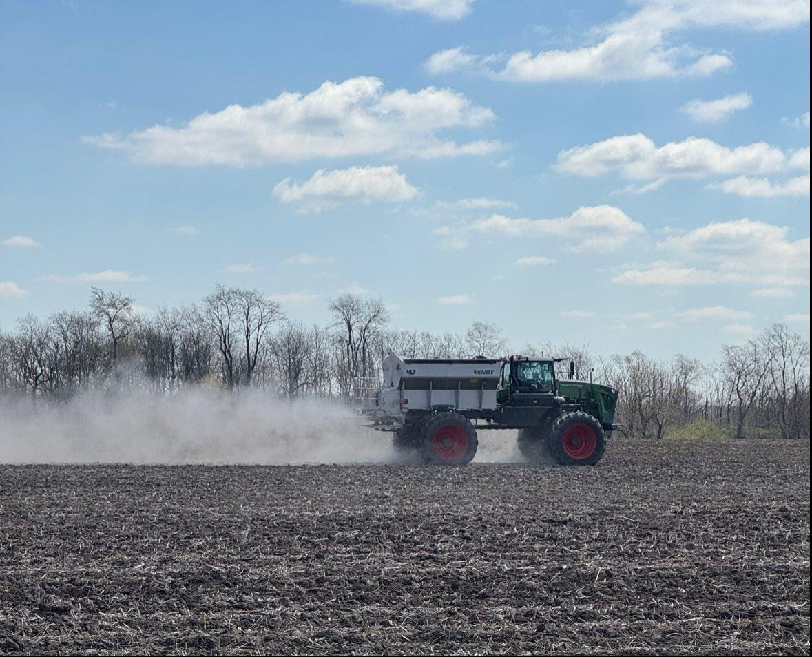 2024 Fendt RoGator 937H Equipment Image0
