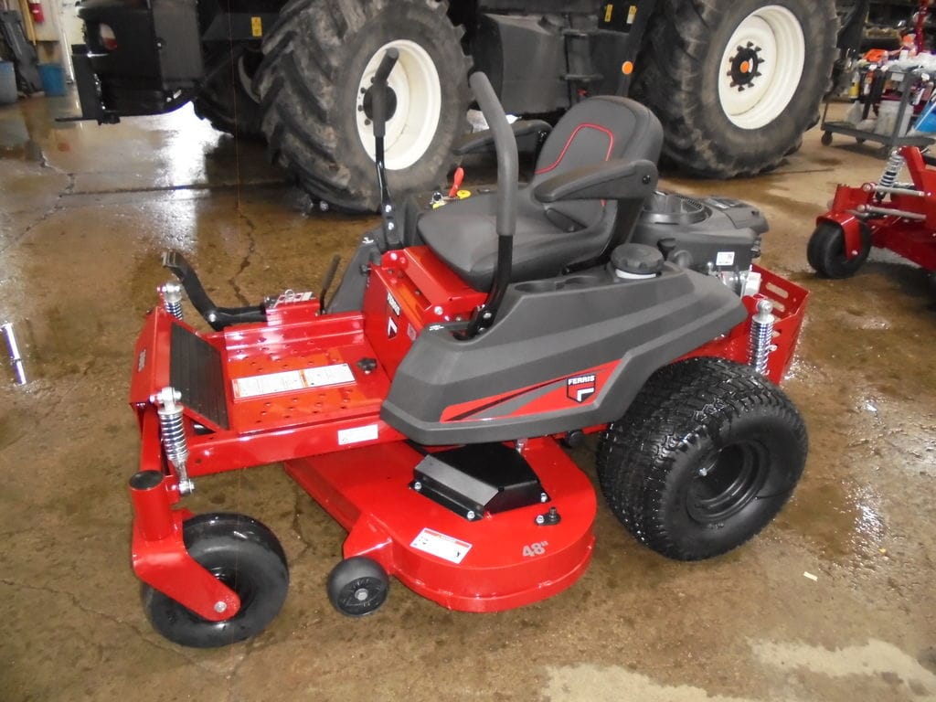 2024 Ferris 300S  Equipment Image0