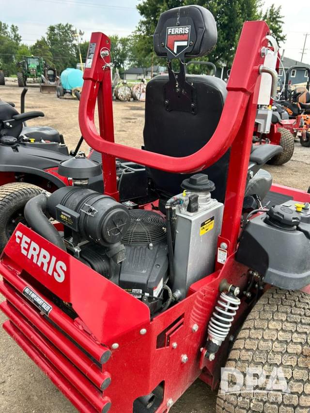 Image of Ferris ISX3300 equipment image 1