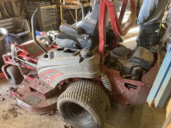 Image of Ferris ISX2200 equipment image 3