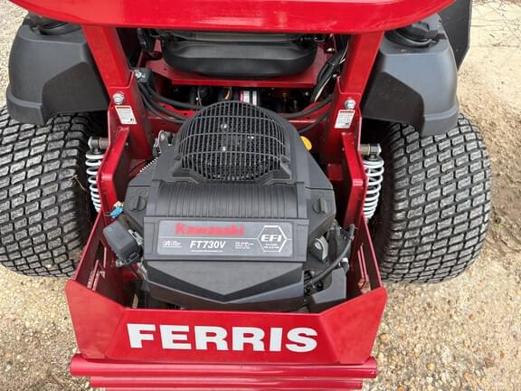 Image of Ferris ISX2200 equipment image 2