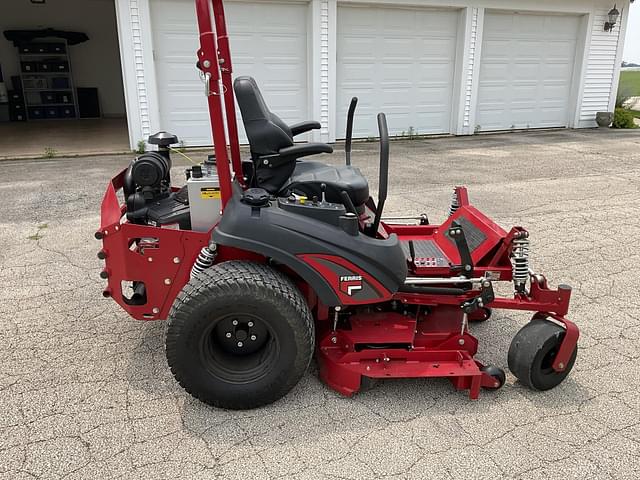 Image of Ferris ISX3300 equipment image 3