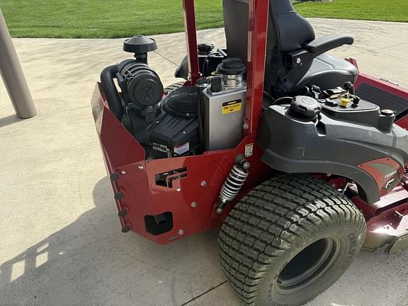 Image of Ferris ISX3300 equipment image 4