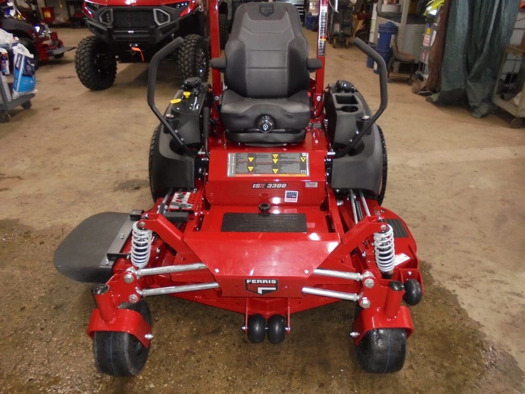 2024 Ferris ISX3300 Equipment Image0