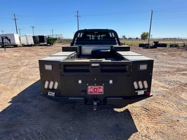 Image of Ford F-350 equipment image 3