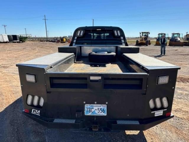 Image of Ford F-350 equipment image 4