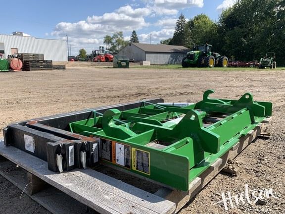 2024 Frontier AP12G Equipment Image0