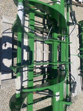 2024 Frontier AV20G Equipment Image0