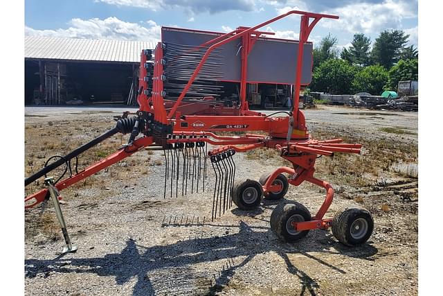 Image of Kuhn GA 4231T equipment image 3