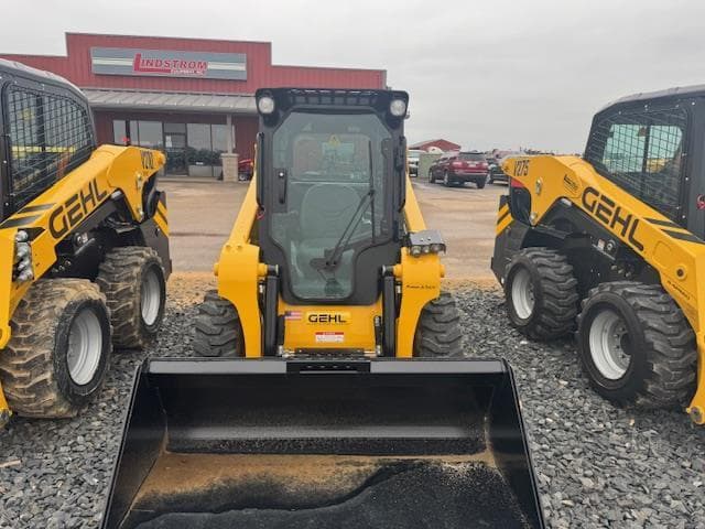 Image of Gehl R165 equipment image 2