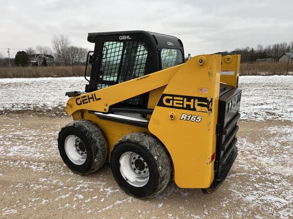 Image of Gehl R165 equipment image 3