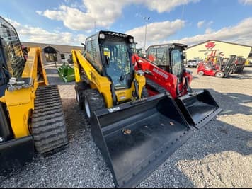 Main image Gehl R165