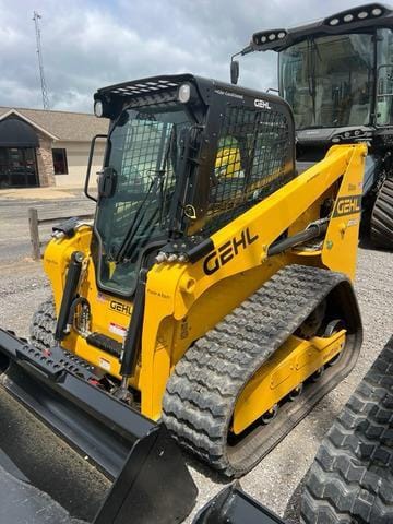 2024 Gehl RT165 Equipment Image0