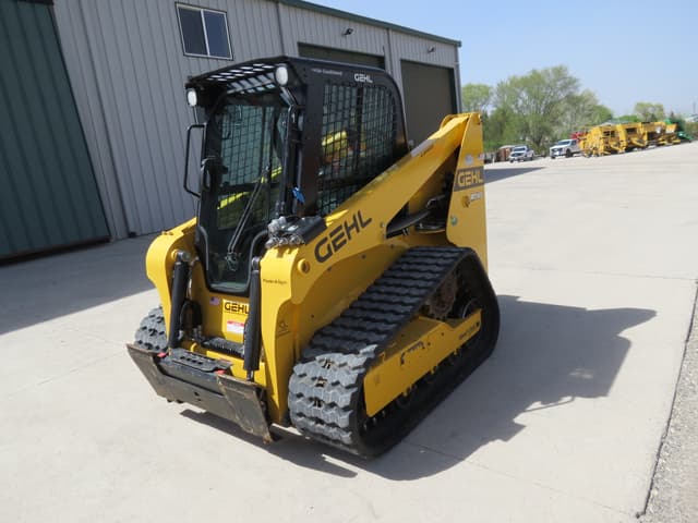 Image of Gehl RT165 equipment image 3