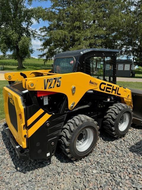 Image of Gehl V275 equipment image 3