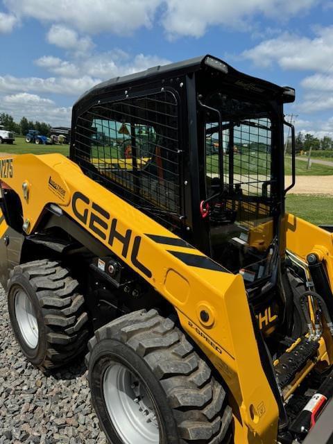 Image of Gehl V275 equipment image 1