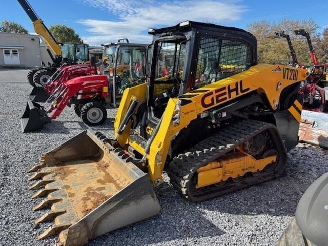 Image of Gehl VT210 equipment image 2