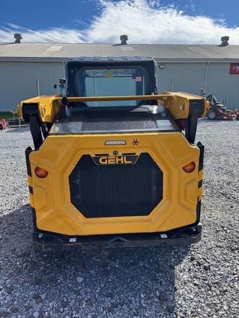 Image of Gehl VT210 equipment image 4