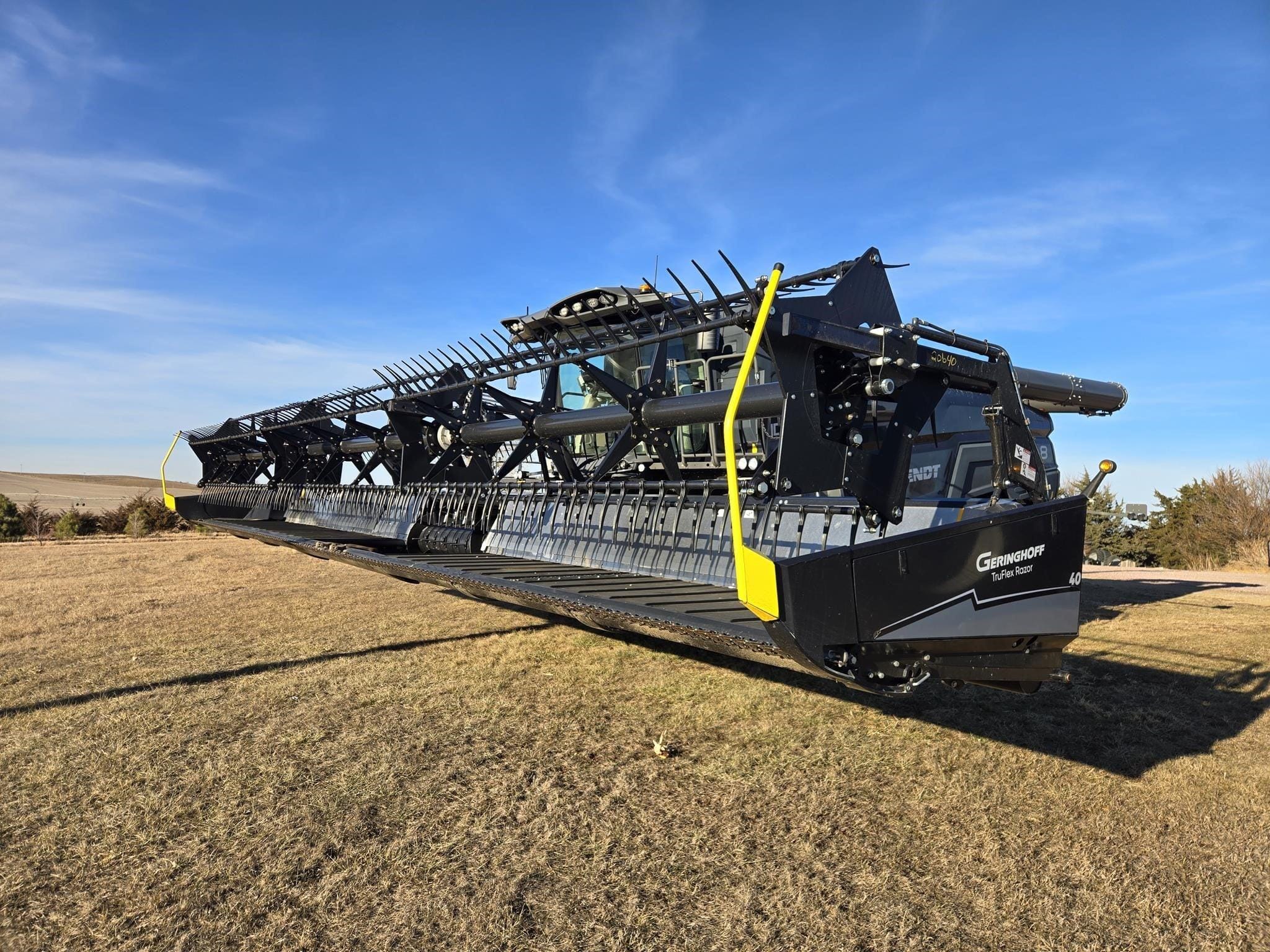 2024 Geringhoff TruFlex Razor 40 Equipment Image0