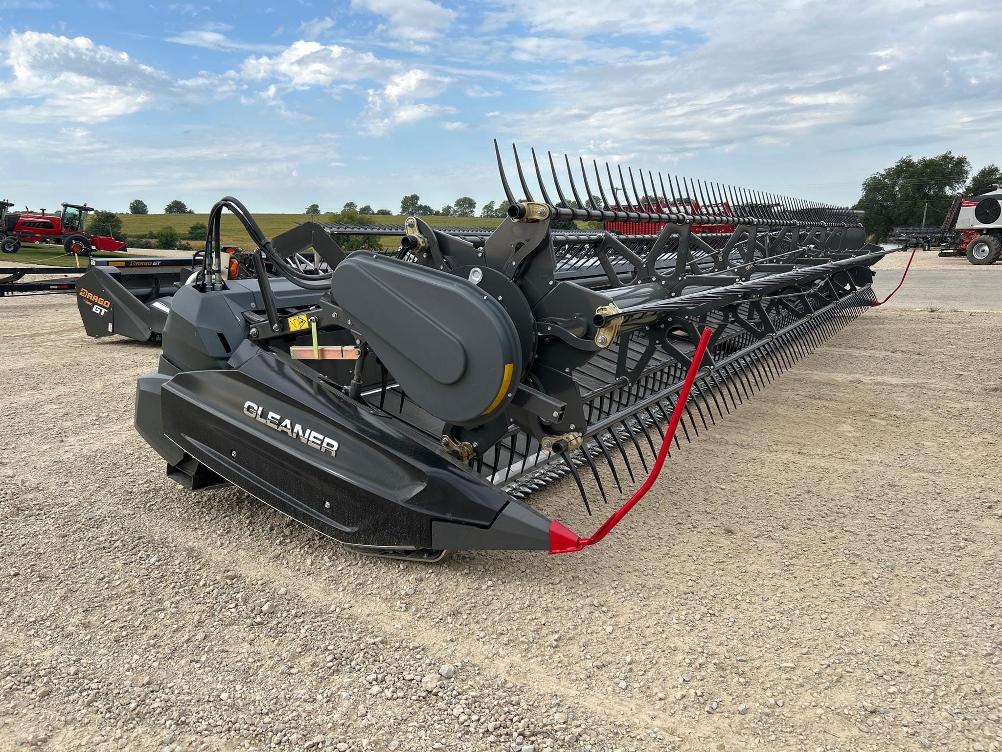 2024 Gleaner 9335 Equipment Image0