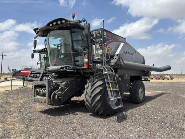 2024 Gleaner S98 Equipment Image0