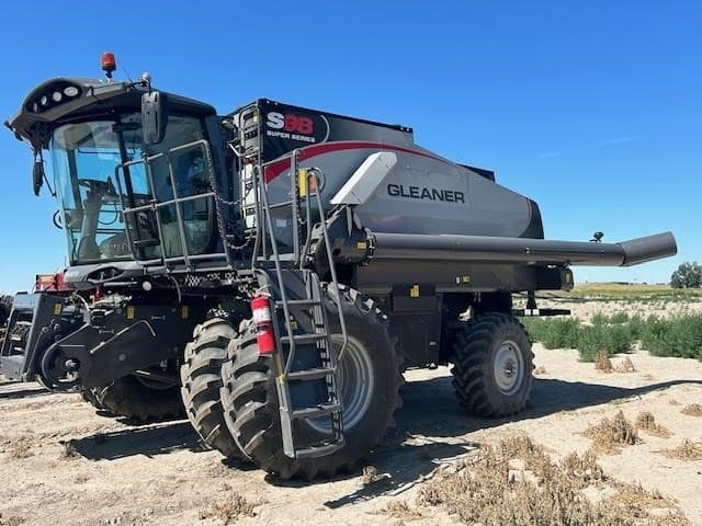 Image of Gleaner S98 Primary image
