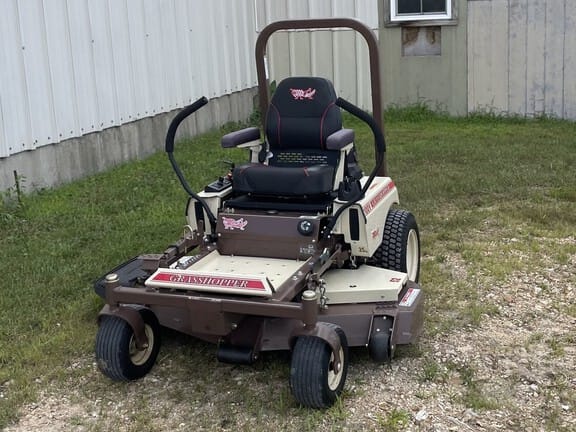 2024 Grasshopper 125V Equipment Image0