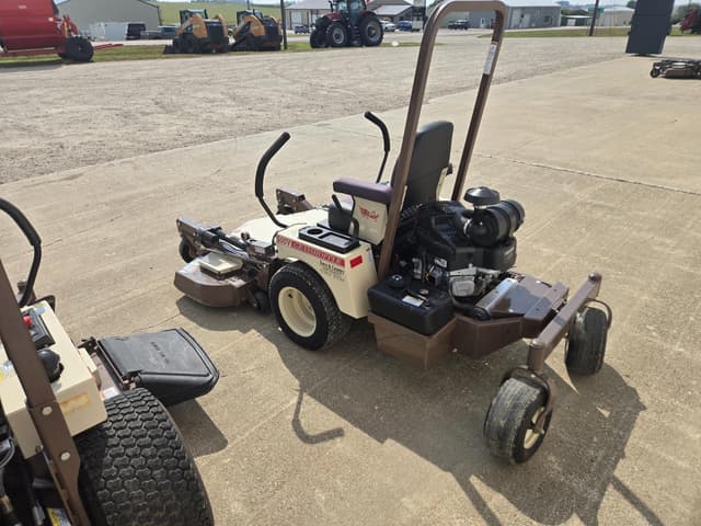 Image of Grasshopper 526V equipment image 3