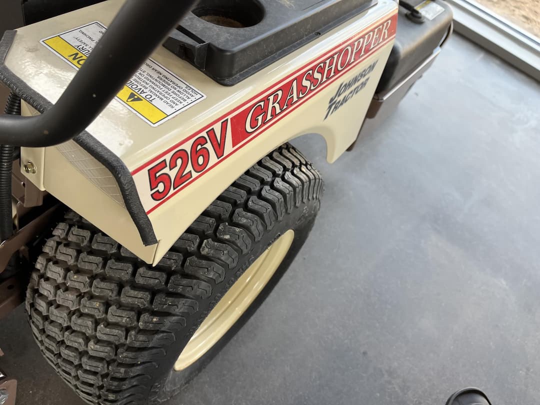 Image of Grasshopper 526V Image 1