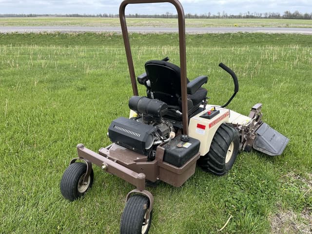 Image of Grasshopper 623T equipment image 4