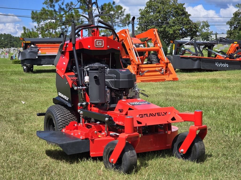 2026 Gravely Pro-Stance 36 Equipment Image0